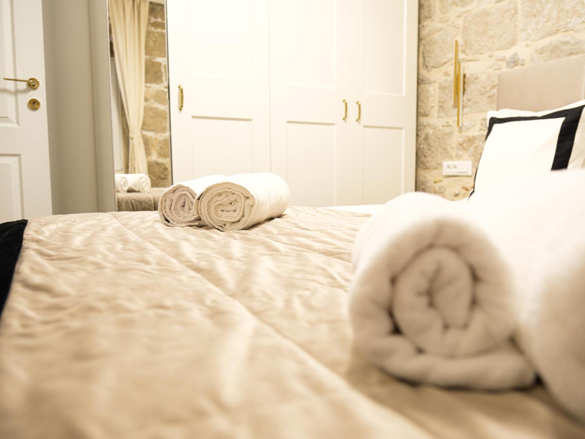 Prisca Luxury Rooms With Breakfast Split Buitenkant foto
