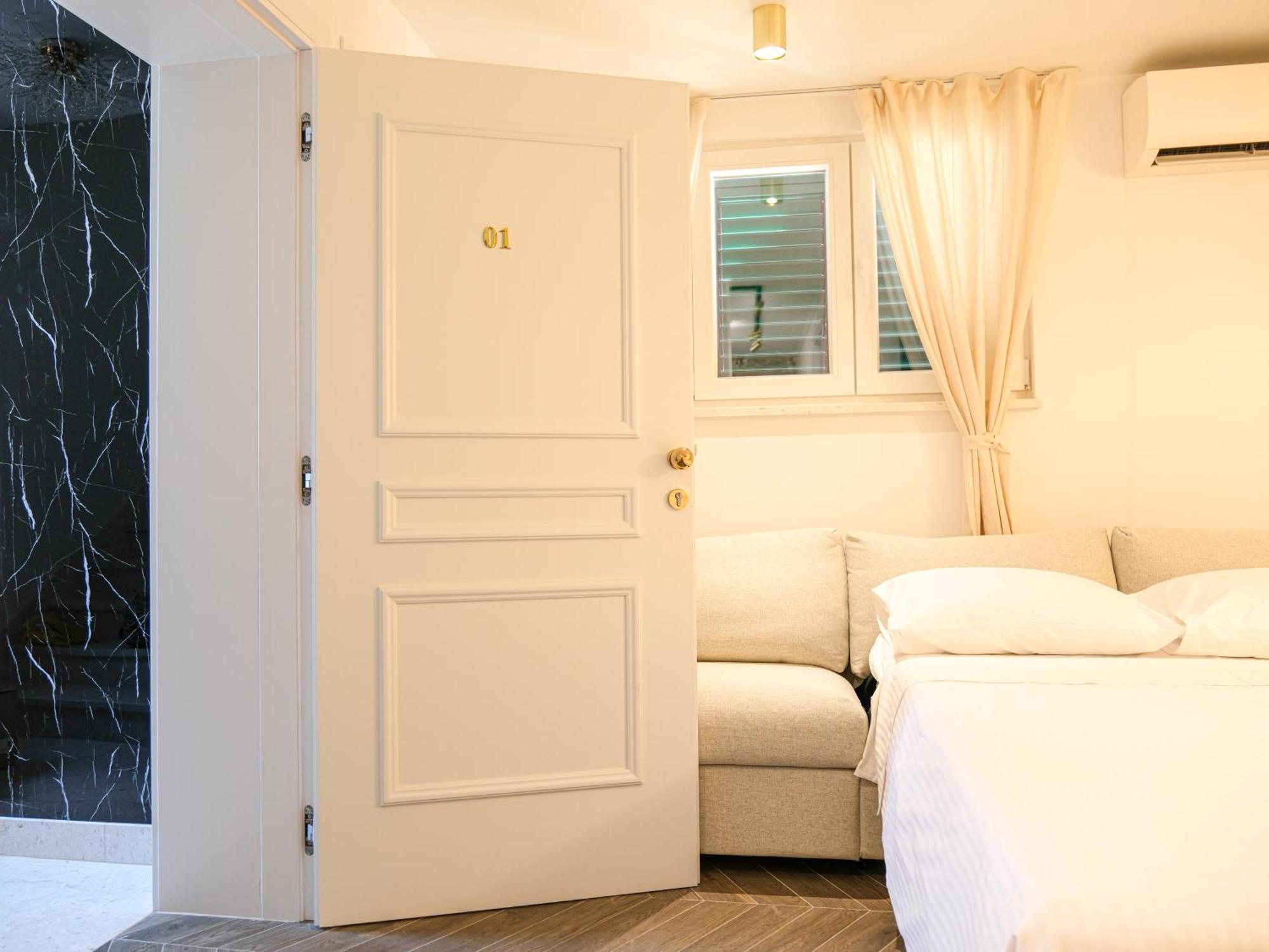 Prisca Luxury Rooms With Breakfast Split Buitenkant foto